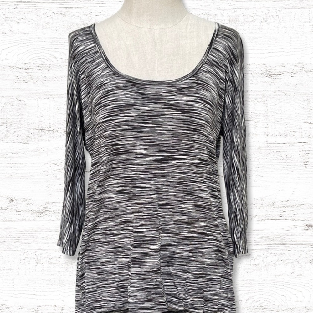 { Trina Turk } - Abstract Stripe Shirt